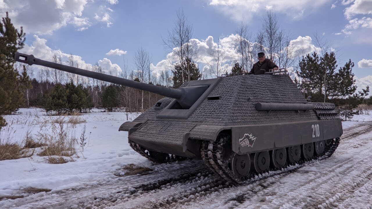 Катание, вождение, стрельба на танке - Военно-патриотический клуб «Резерв»,  аренда военной техники